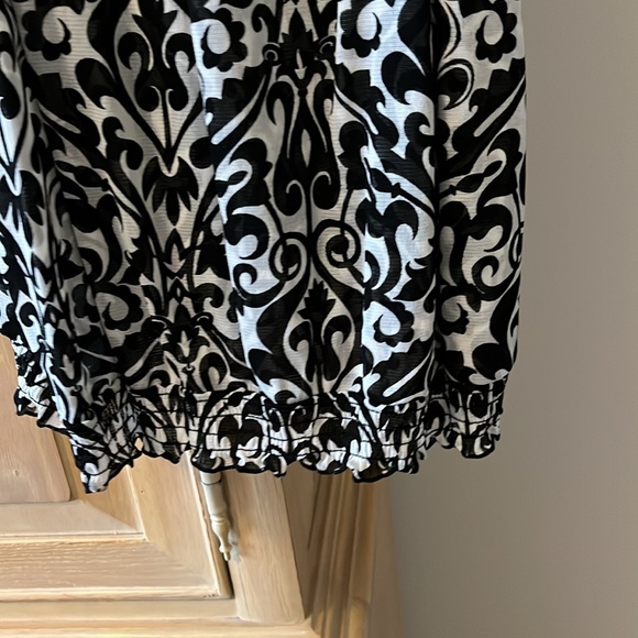 INC international concepts black and white tank - Picture 3 of 4